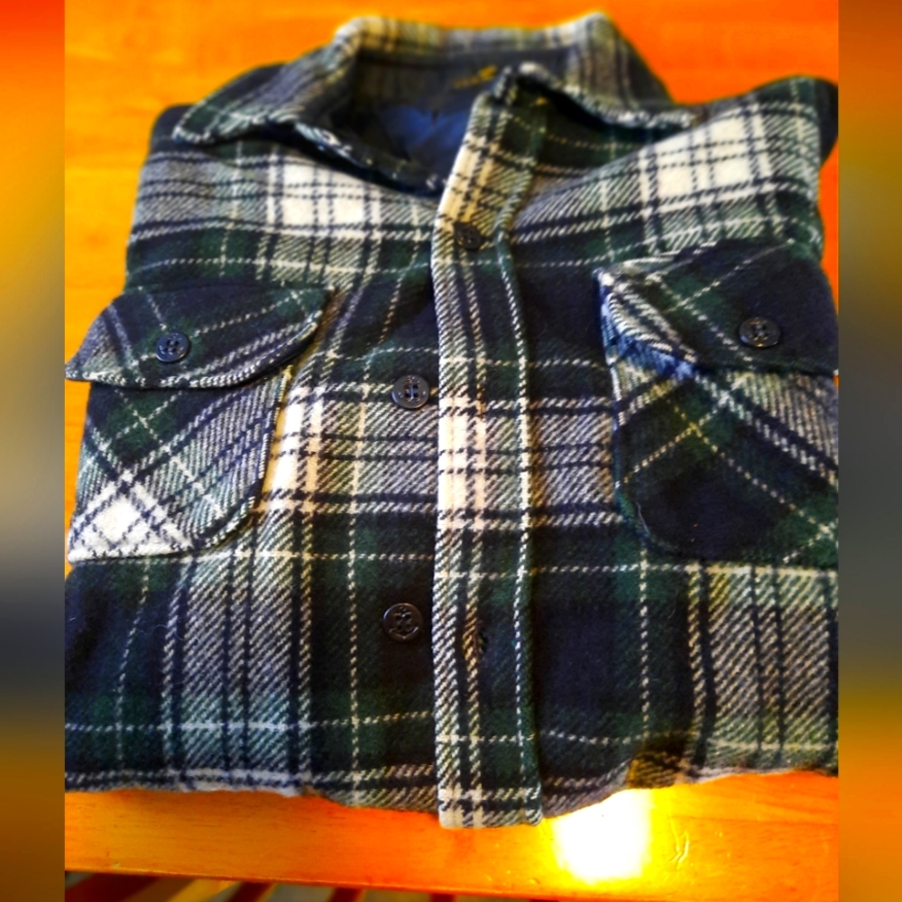 HIS Women's Flannel, Size Small